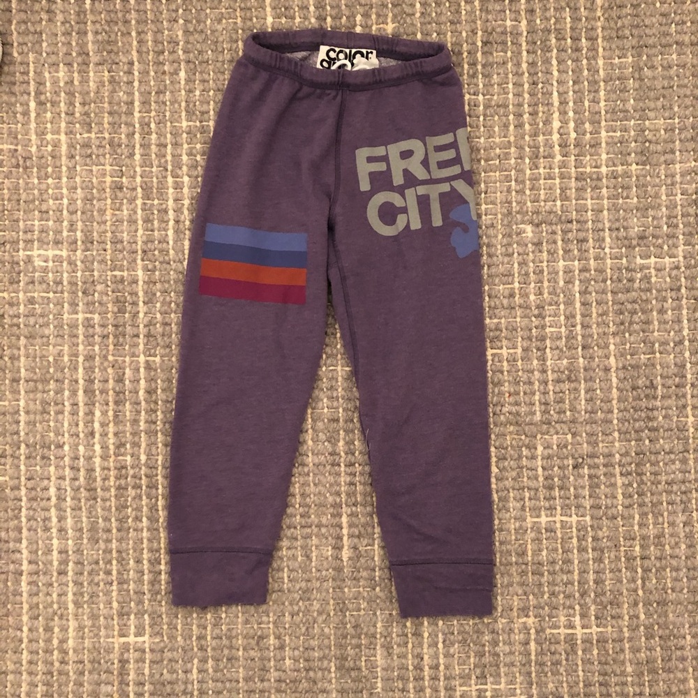 purple free city sweatpants